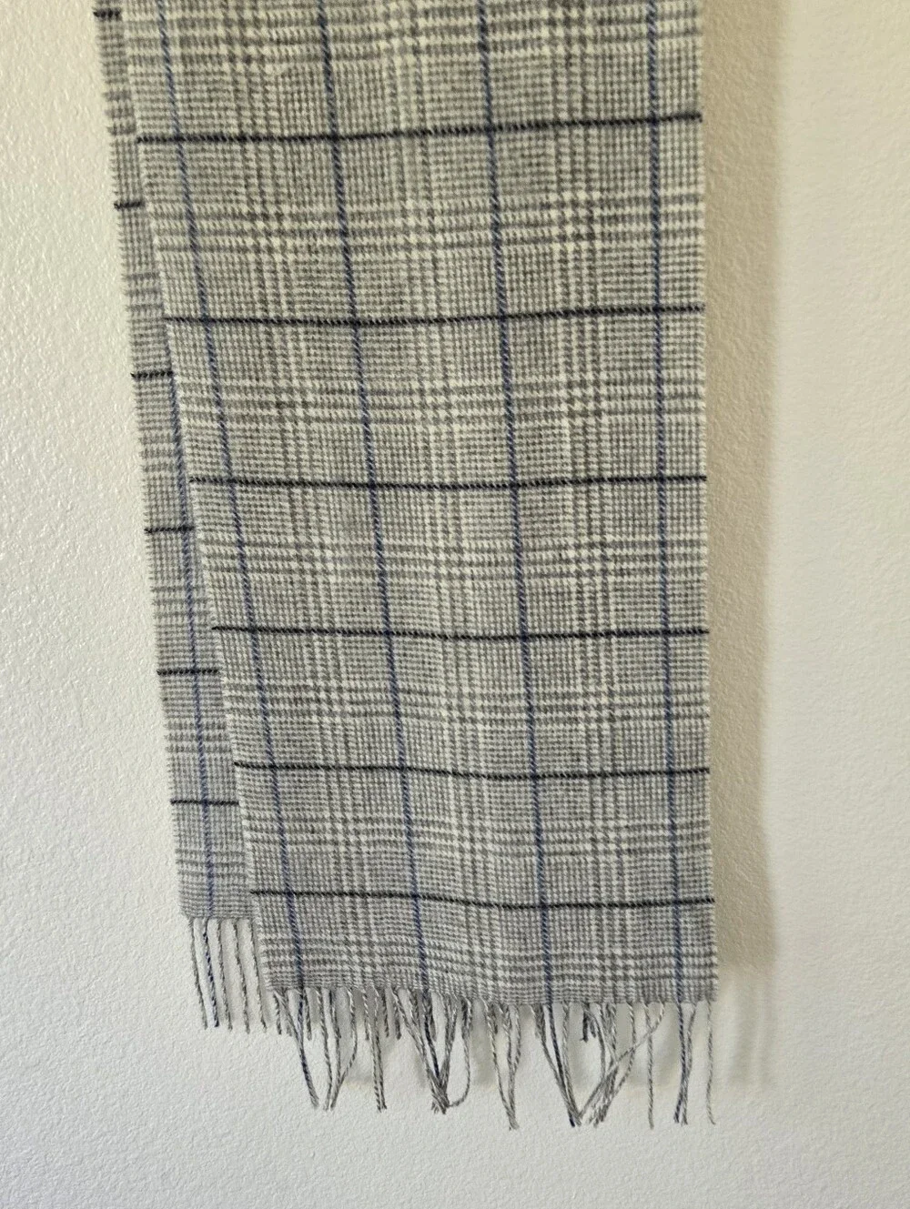 Enzo Mantovani Mens 100% Cashmere Scarf 12x60 in Fringe Light Grey Blue Luxery